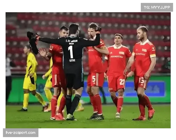 法兰克福vs门兴伤病潮严重，双方合计13名球员无法出战